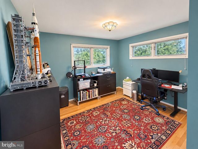 5819 GROSVENOR LN, Bethesda, MD 20814