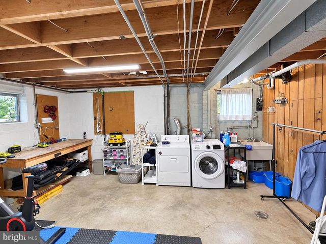 5819 GROSVENOR LN, Bethesda, MD 20814