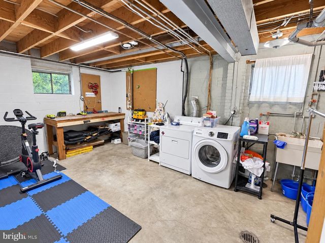 5819 GROSVENOR LN, Bethesda, MD 20814