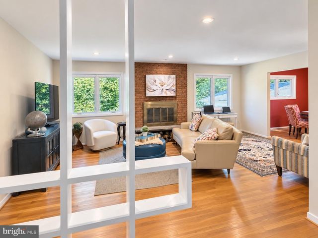 5819 GROSVENOR LN, Bethesda, MD 20814