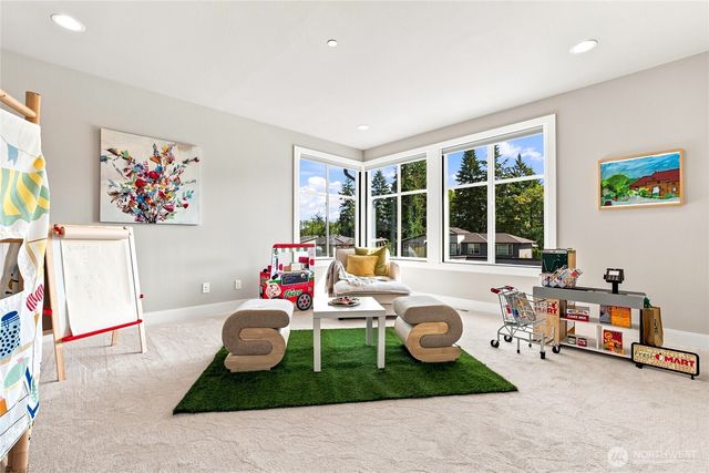 13402 NE 110th Place, Redmond, WA 98052