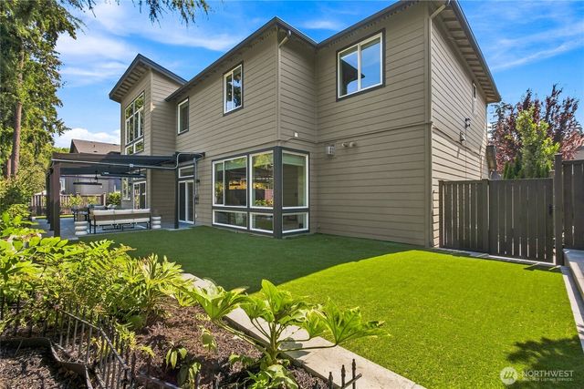13402 NE 110th Place, Redmond, WA 98052