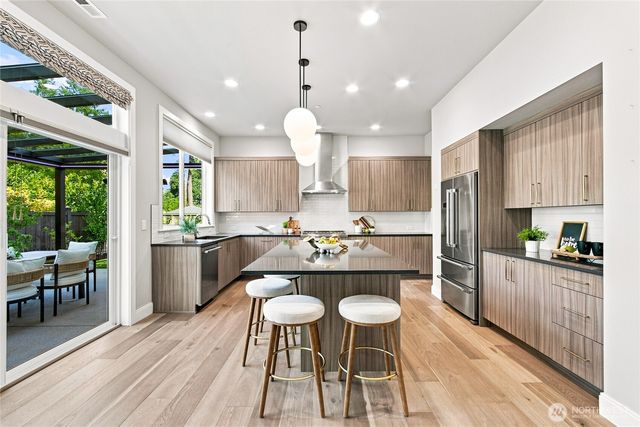 13402 NE 110th Place, Redmond, WA 98052
