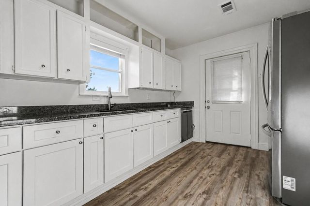 3936 Browning Street, Houston, TX 77005