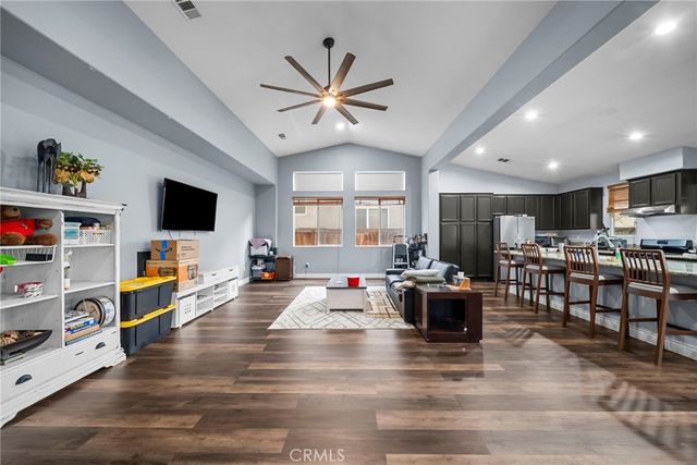 11726 Christmas Rose, Bakersfield, CA 93311