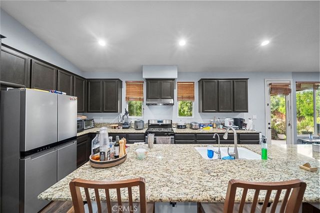 11726 Christmas Rose, Bakersfield, CA 93311