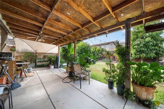 11726 Christmas Rose, Bakersfield, CA 93311