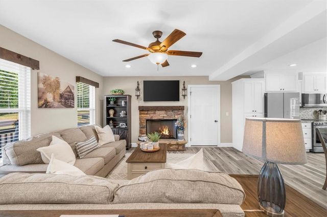 145 Grand Oak Lane, Dahlonega, GA 30533