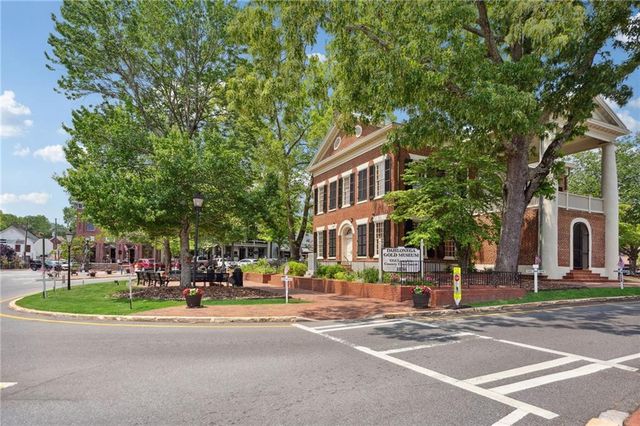 145 Grand Oak Lane, Dahlonega, GA 30533