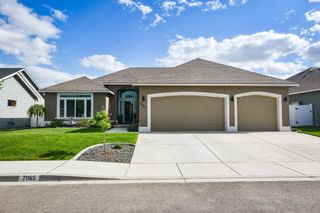 7065 W 29th Ave, Kennewick, WA 99338