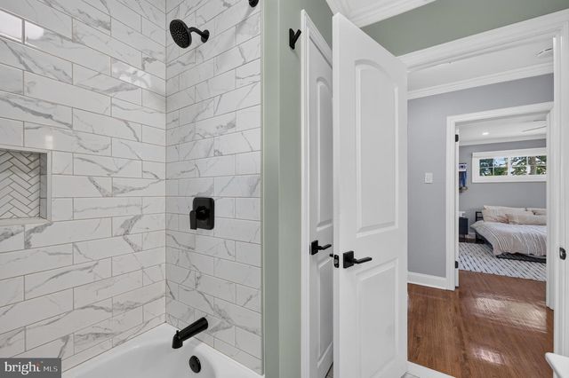 532 RIVER DR, Riverside, NJ 08075