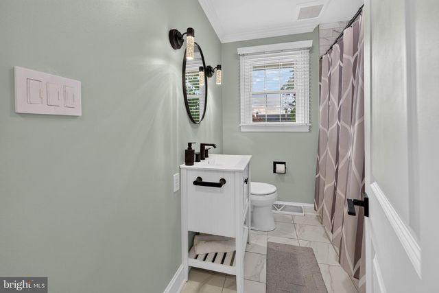 532 RIVER DR, Riverside, NJ 08075