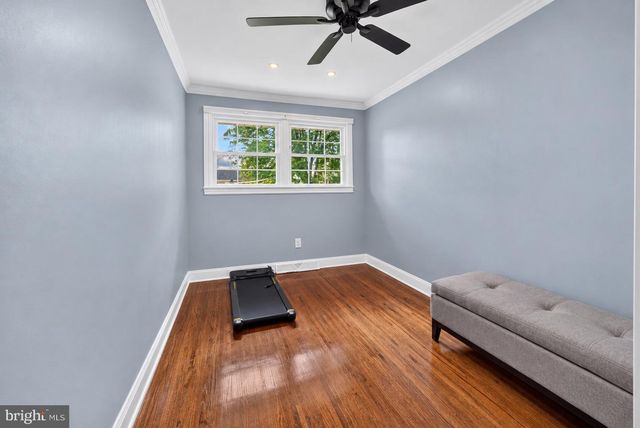 532 RIVER DR, Riverside, NJ 08075