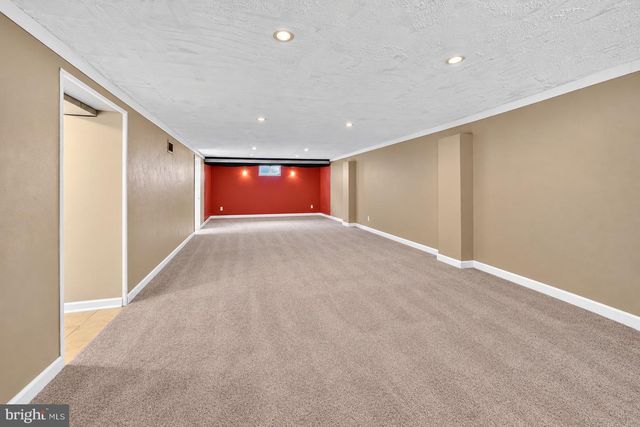 532 RIVER DR, Riverside, NJ 08075