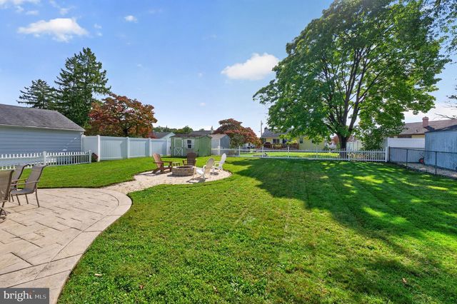 532 RIVER DR, Riverside, NJ 08075