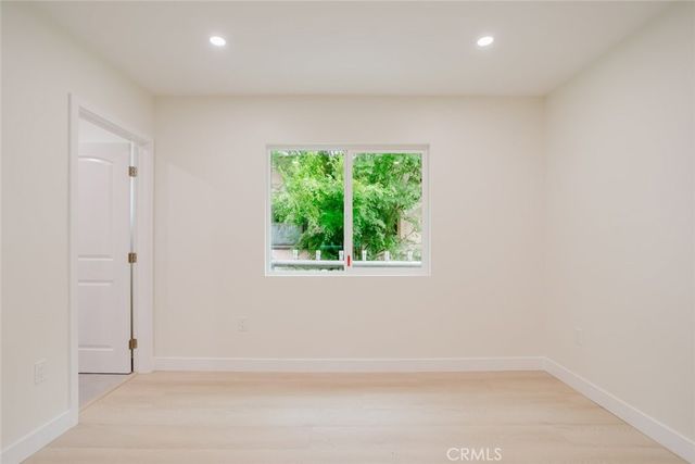 5740 Beck Avenue, North Hollywood, CA 91601
