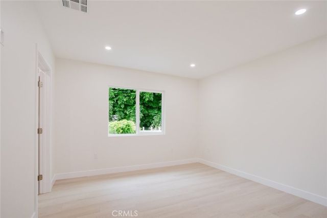 5740 Beck Avenue, North Hollywood, CA 91601