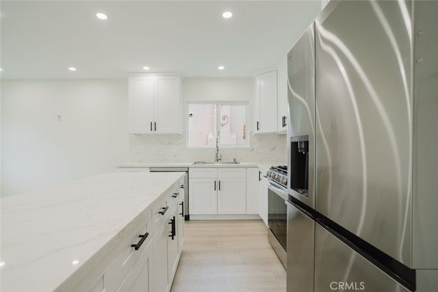 5740 Beck Avenue, North Hollywood, CA 91601