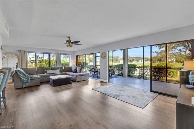 6300 Cougar RUN # 104, Fort Myers, FL 33908