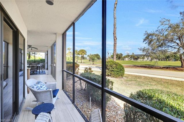 6300 Cougar RUN # 104, Fort Myers, FL 33908