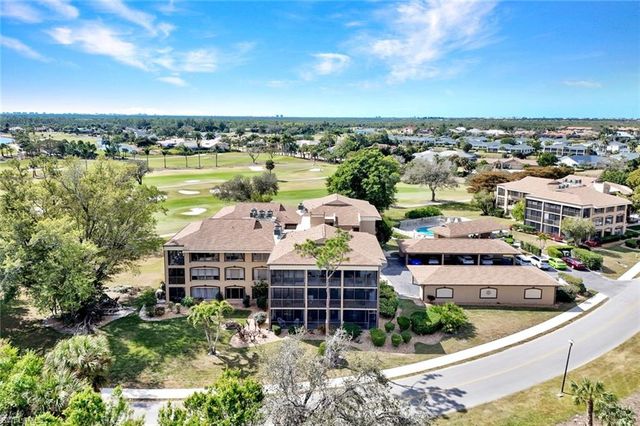 6300 Cougar RUN # 104, Fort Myers, FL 33908