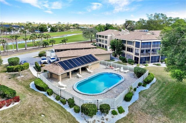 6300 Cougar RUN # 104, Fort Myers, FL 33908