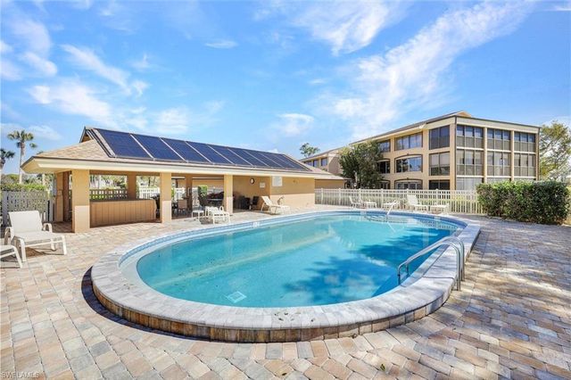 6300 Cougar RUN # 104, Fort Myers, FL 33908