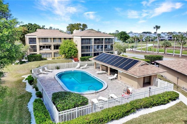 6300 Cougar RUN # 104, Fort Myers, FL 33908