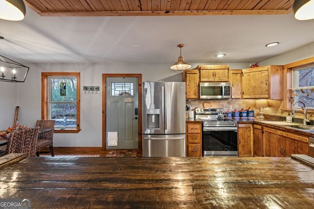 90 Hay Lane, Morganton, GA 30560