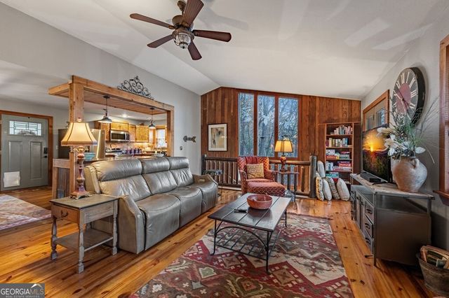 90 Hay Lane, Morganton, GA 30560