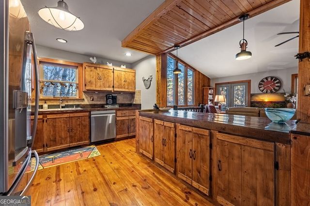 90 Hay Lane, Morganton, GA 30560