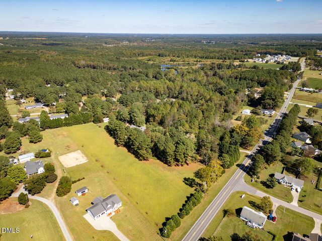 9568 Nc Highway 210, Four Oaks, NC 27524