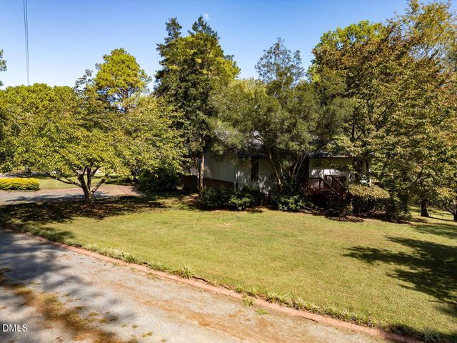 9568 Nc Highway 210, Four Oaks, NC 27524