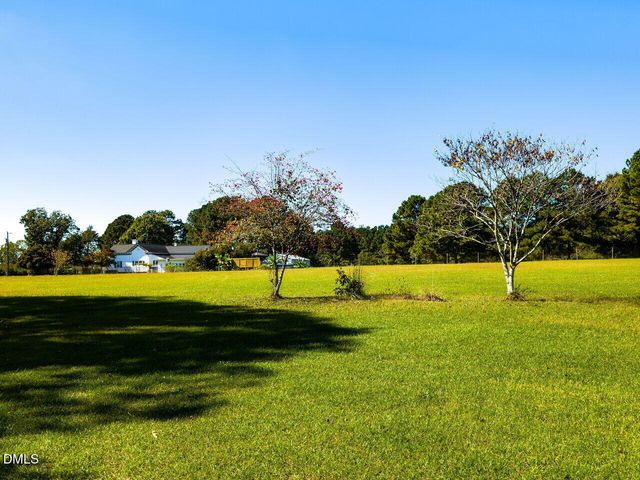 9568 Nc Highway 210, Four Oaks, NC 27524