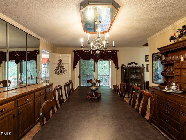 9568 Nc Highway 210, Four Oaks, NC 27524