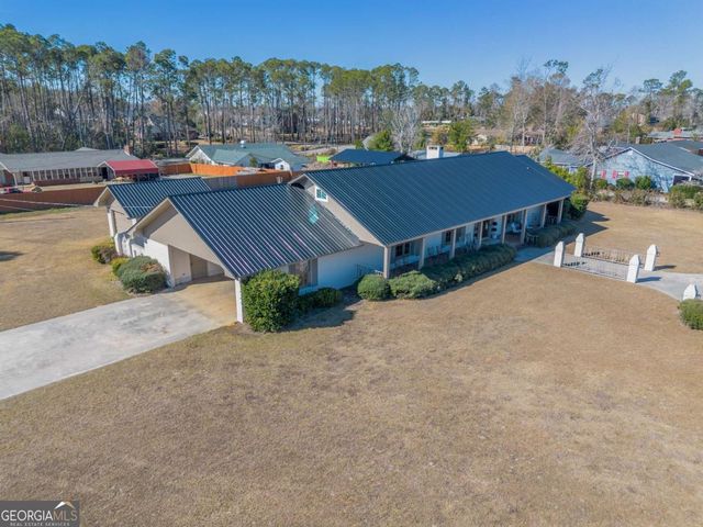 403 Rose Lane, Douglas, GA 31533