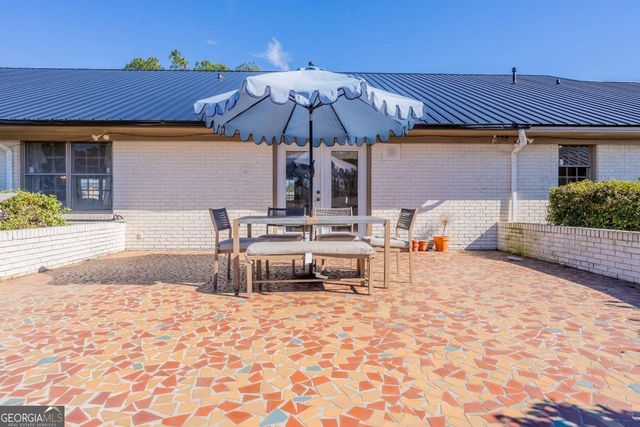 403 Rose Lane, Douglas, GA 31533