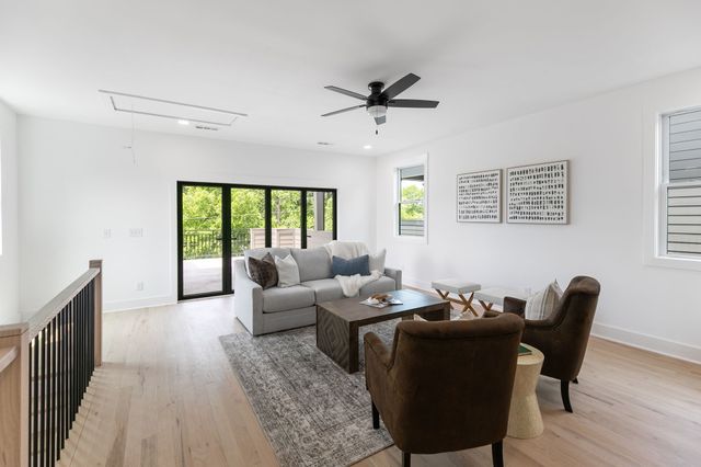 1213 Montgomery Ave, Nashville, TN 37207