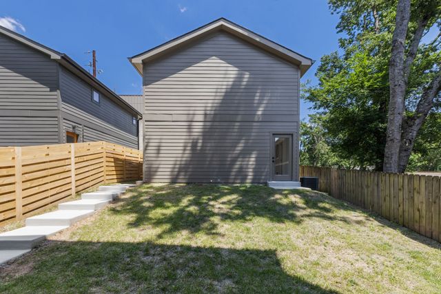 1213 Montgomery Ave, Nashville, TN 37207
