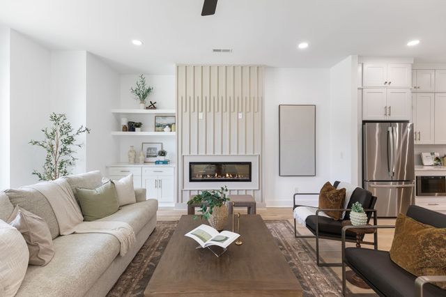 1213 Montgomery Ave, Nashville, TN 37207