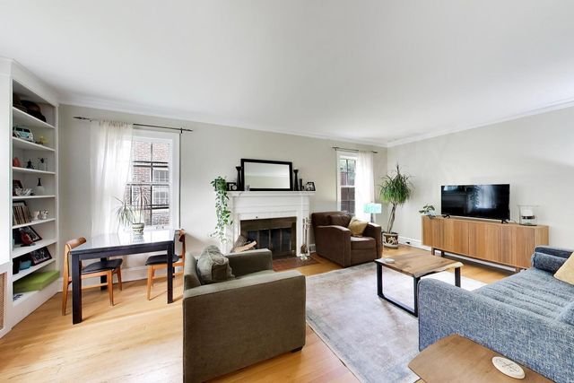 3115 Park Place, Evanston, IL 60201