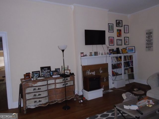 149 Holmes Street, Barnesville, GA 30204