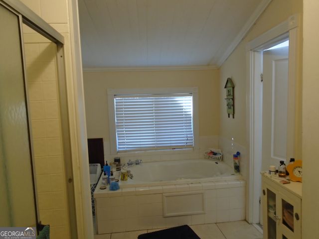 149 Holmes Street, Barnesville, GA 30204