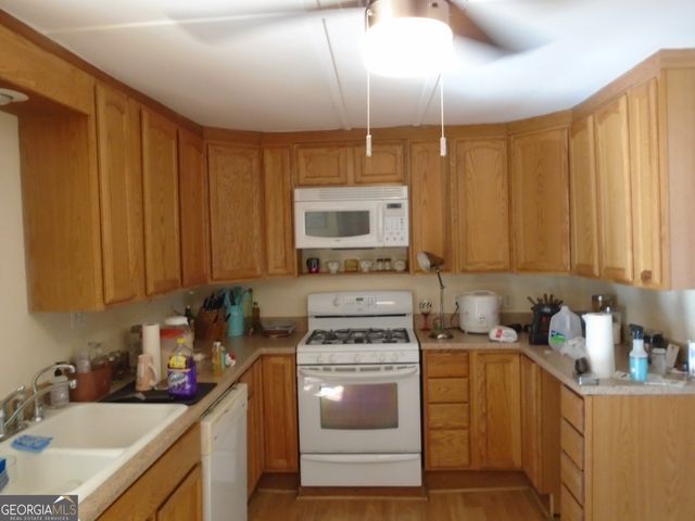 149 Holmes Street, Barnesville, GA 30204