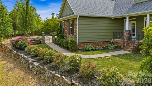 234 Crest Drive, Lake Lure, NC 28746