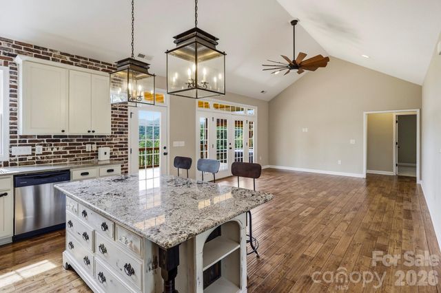 234 Crest Drive, Lake Lure, NC 28746