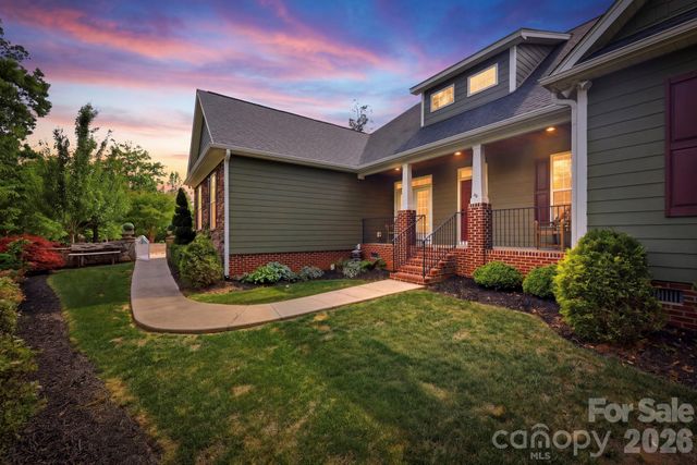 234 Crest Drive, Lake Lure, NC 28746