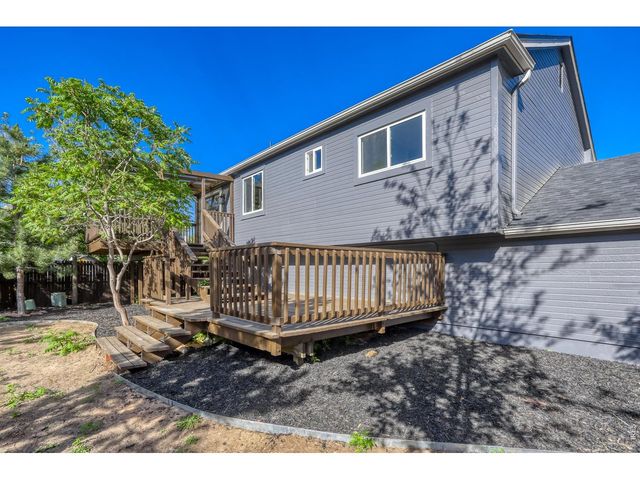 275 S Buchanan Cir, Louisville, CO 80027