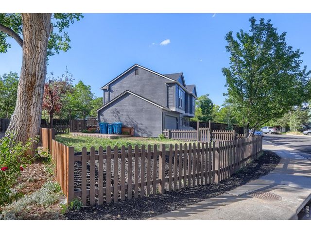 275 S Buchanan Cir, Louisville, CO 80027