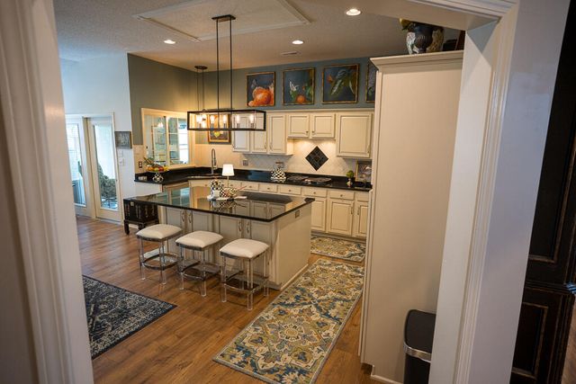 4421 GLEN EAGLE DR, Columbia, MO 65203